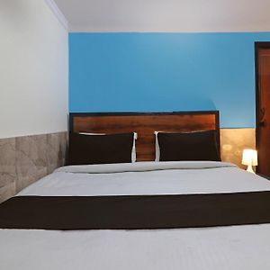Hotel O Bluemoon Inn, South Campus